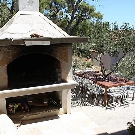 La Lavanda Sveta Nedelja (Hvar)